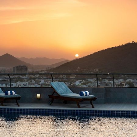 Ramada Encore By Wyndham Udaipur Roopnagar Εξωτερικό φωτογραφία