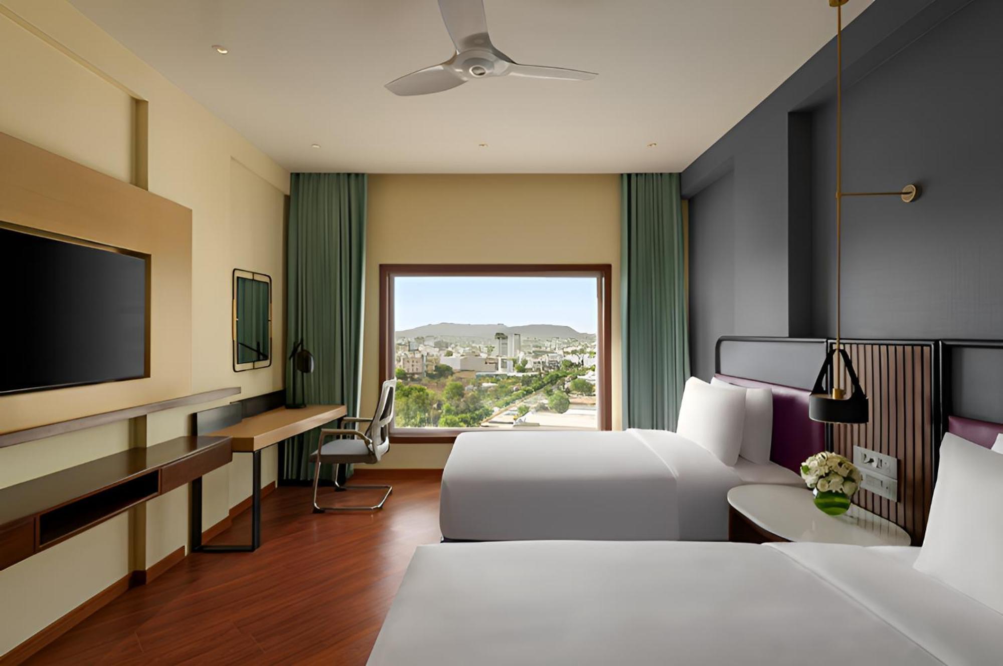Ramada Encore By Wyndham Udaipur Roopnagar Εξωτερικό φωτογραφία