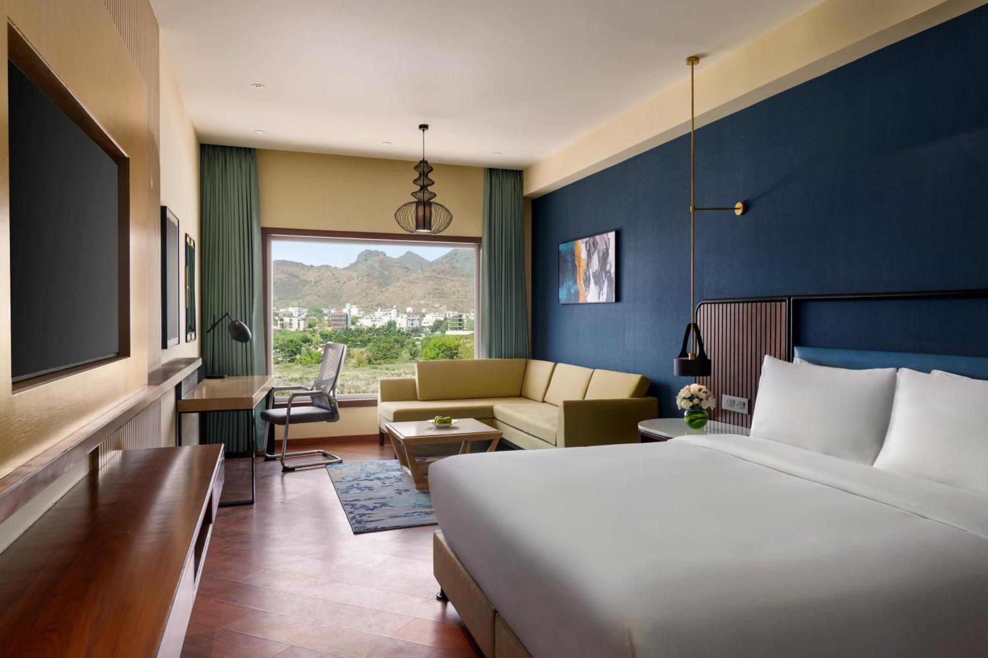 Ramada Encore By Wyndham Udaipur Roopnagar Εξωτερικό φωτογραφία
