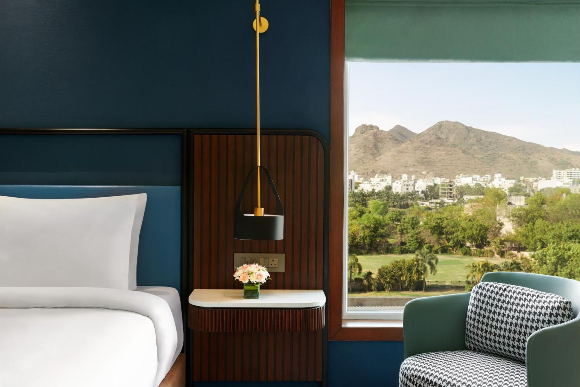 Ramada Encore By Wyndham Udaipur Roopnagar Εξωτερικό φωτογραφία